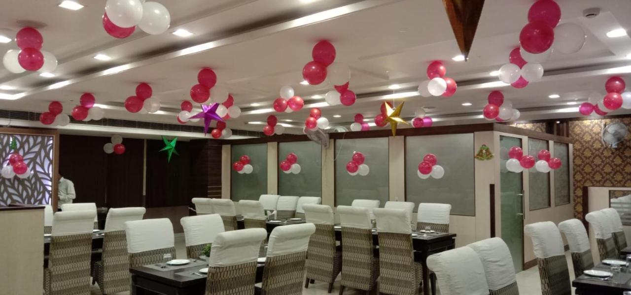 瓦拉纳西 Puja Residency酒店 外观 照片