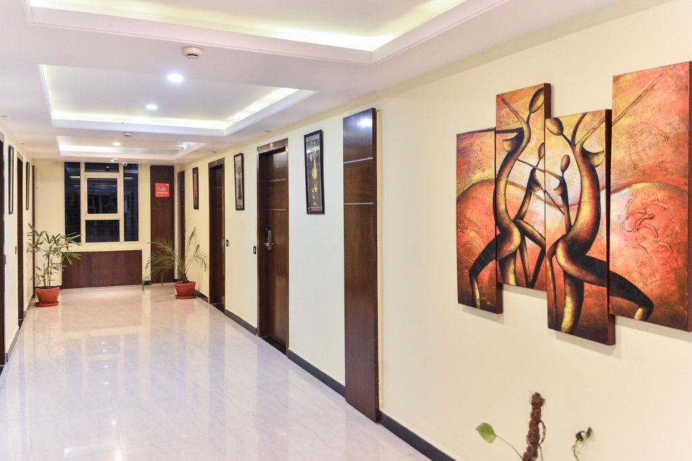 瓦拉纳西 Puja Residency酒店 外观 照片