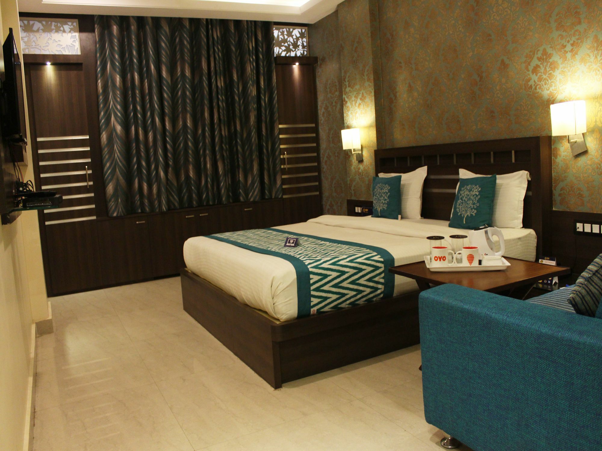 瓦拉纳西 Puja Residency酒店 外观 照片